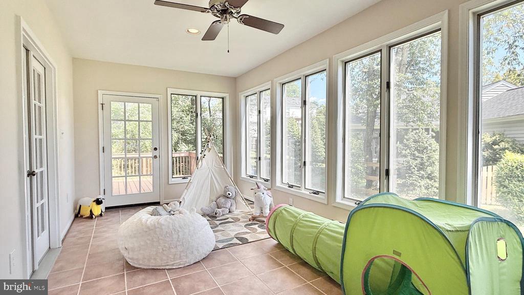 1429 LONGHILL DRIVE