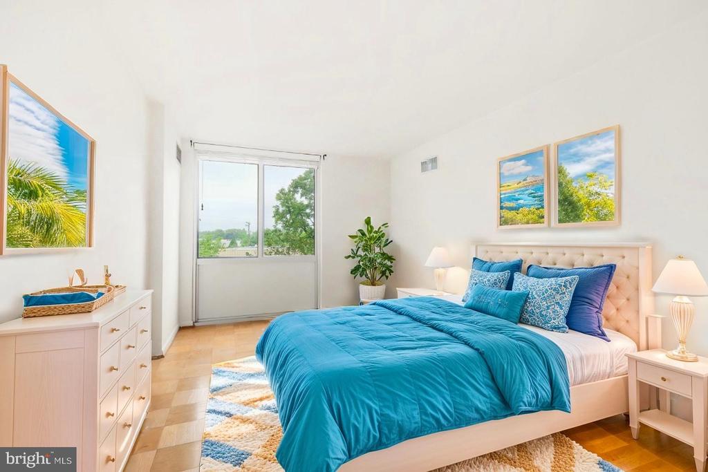 5101 RIVER ROAD 513