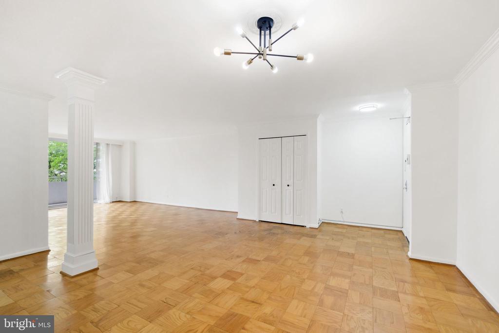 5101 RIVER ROAD 513