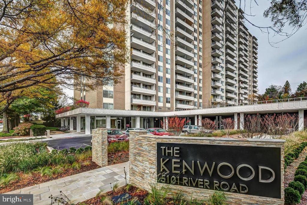 5101 RIVER ROAD 513