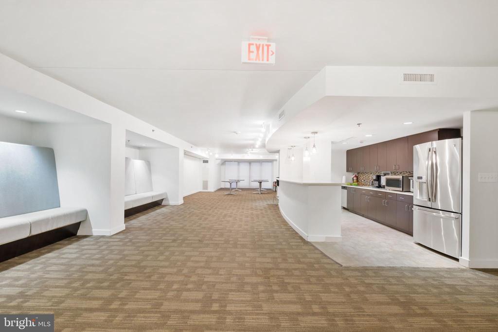 5101 RIVER ROAD 513