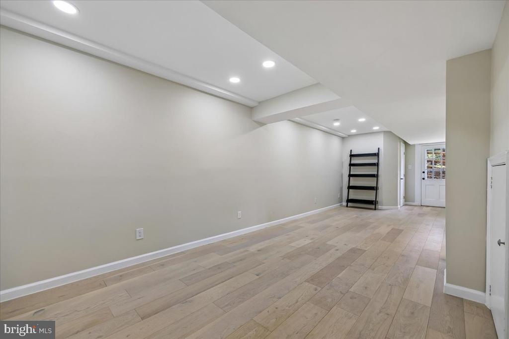 11506 STONEWOOD LANE