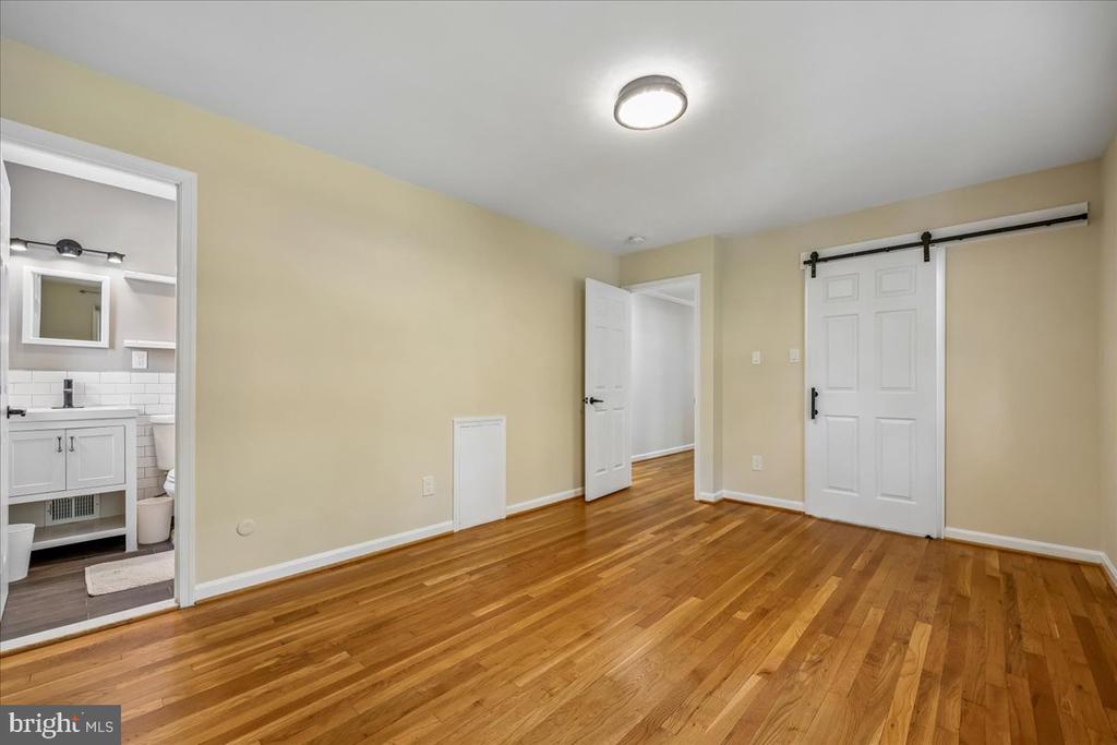 11506 STONEWOOD LANE