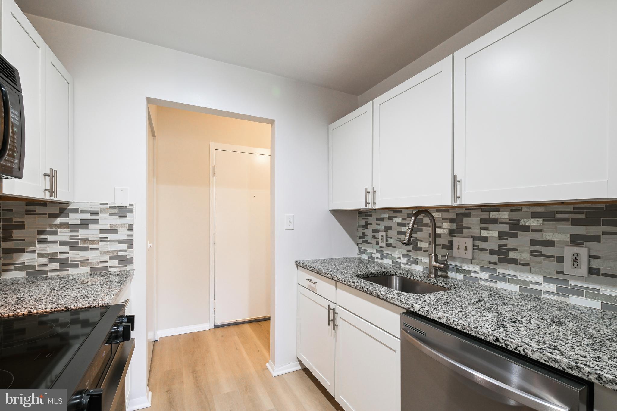 18411 GUILDBERRY DRIVE 302