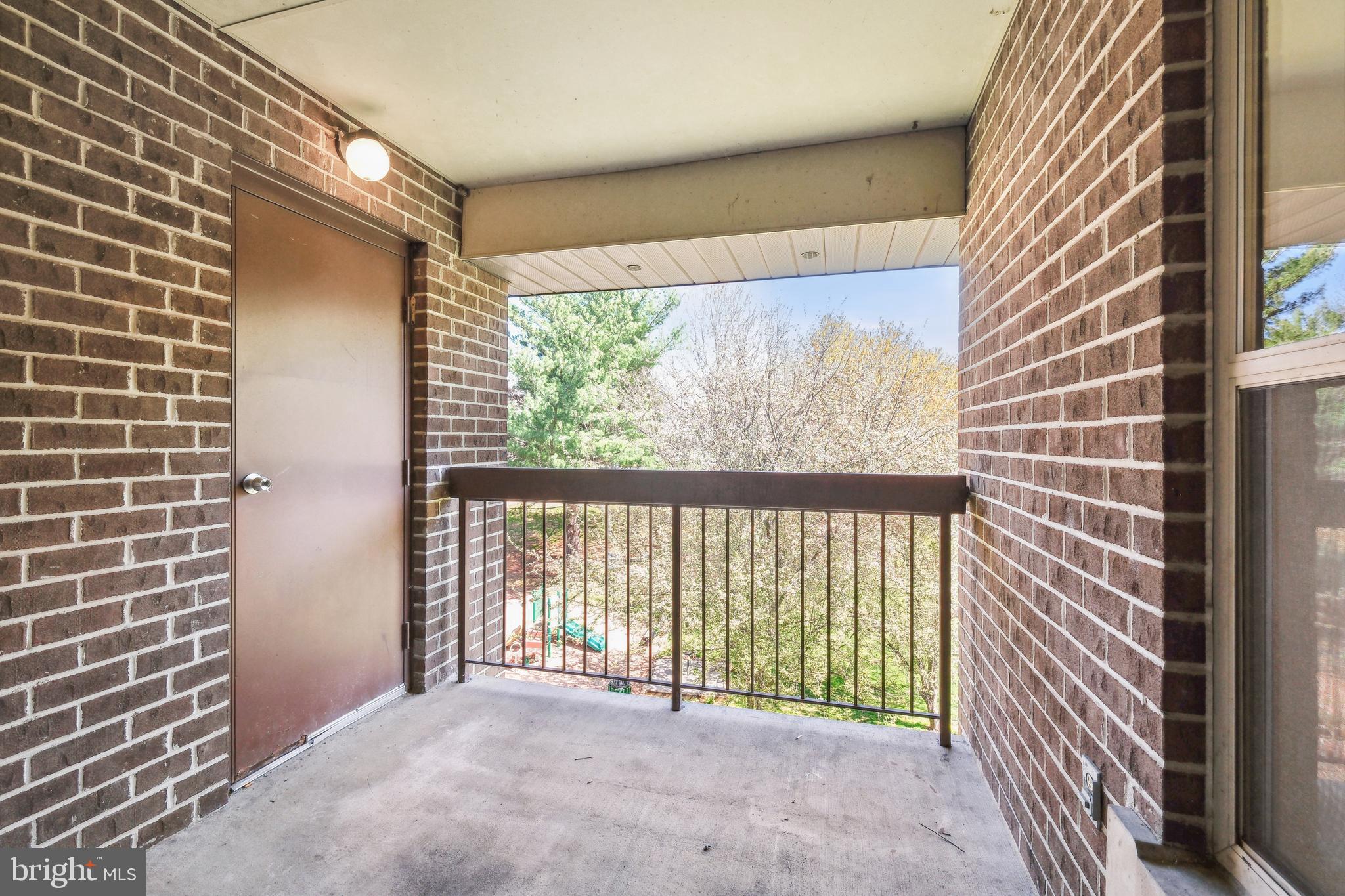 18411 GUILDBERRY DRIVE 302