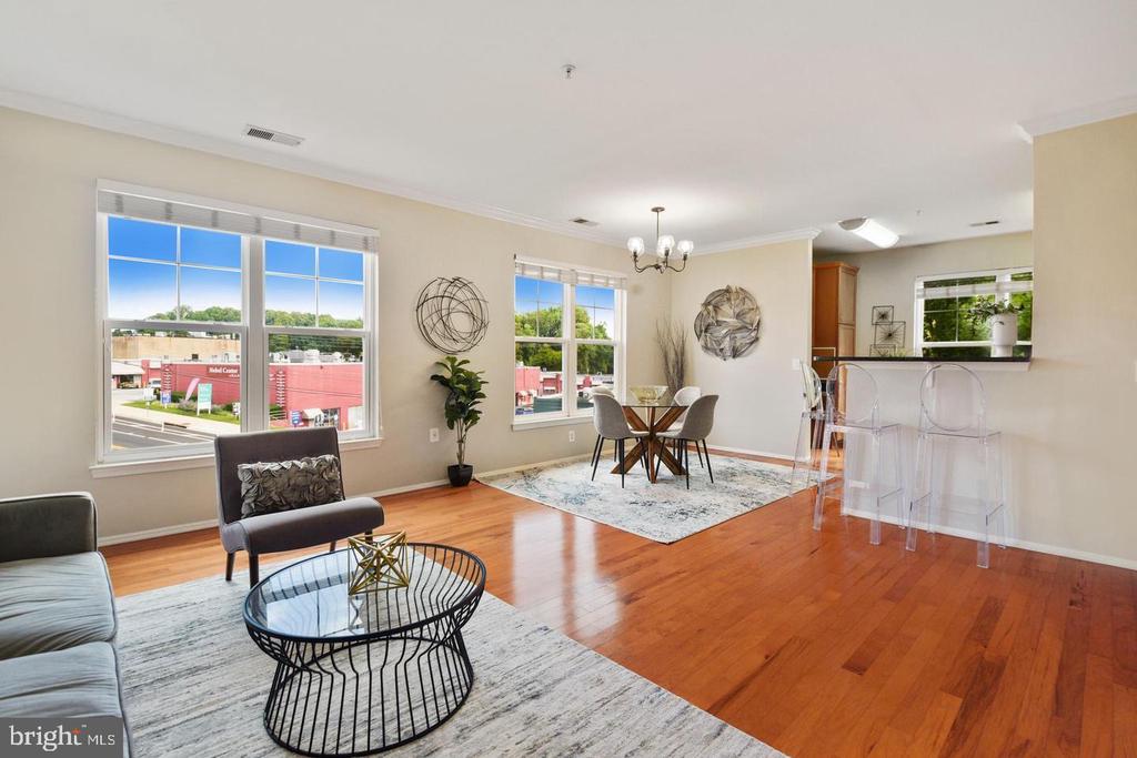 MONTGOMERY Unit: 1305