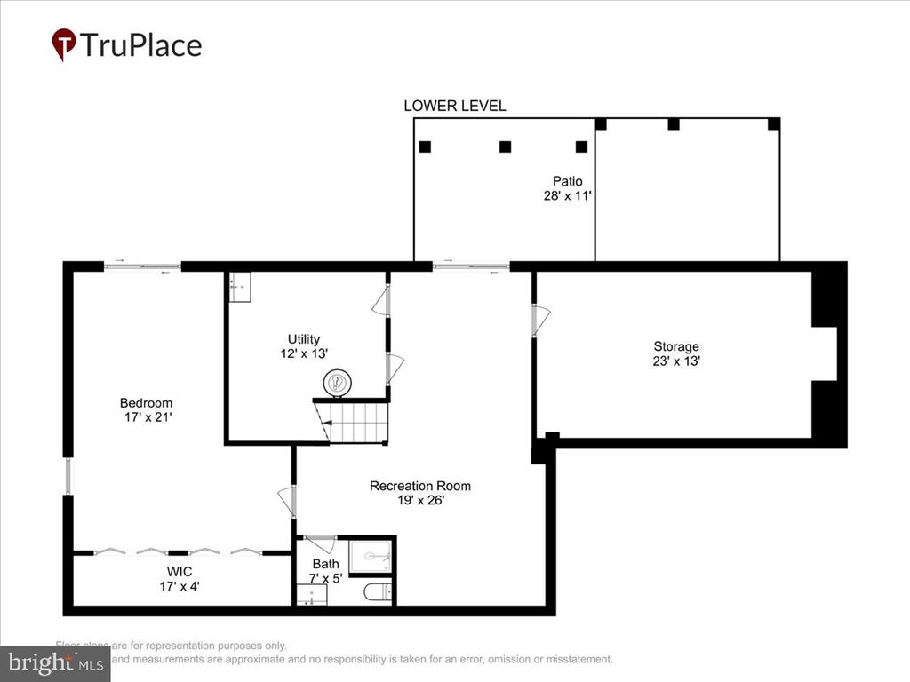 12 LILY POND COURT