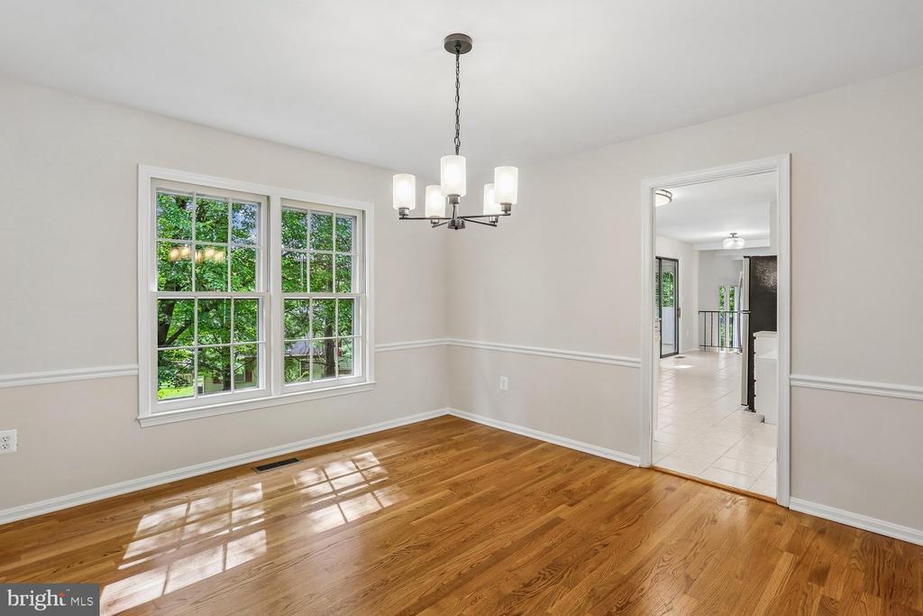 12 LILY POND COURT