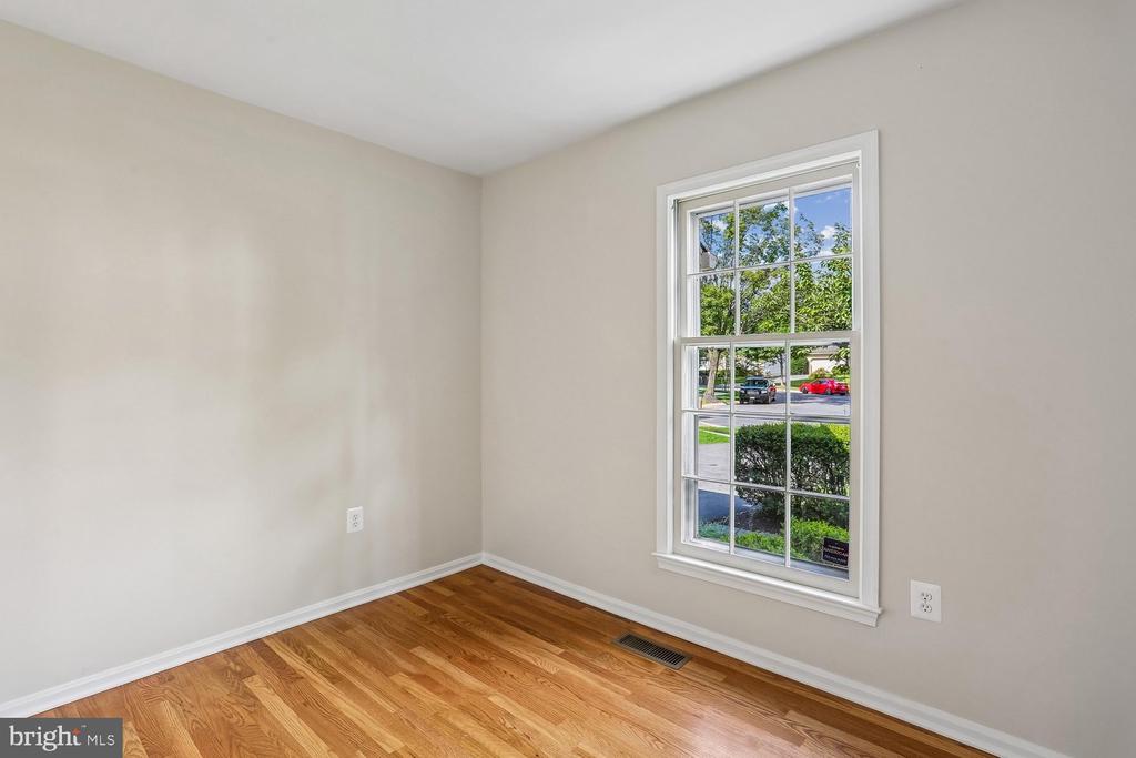 12 LILY POND COURT