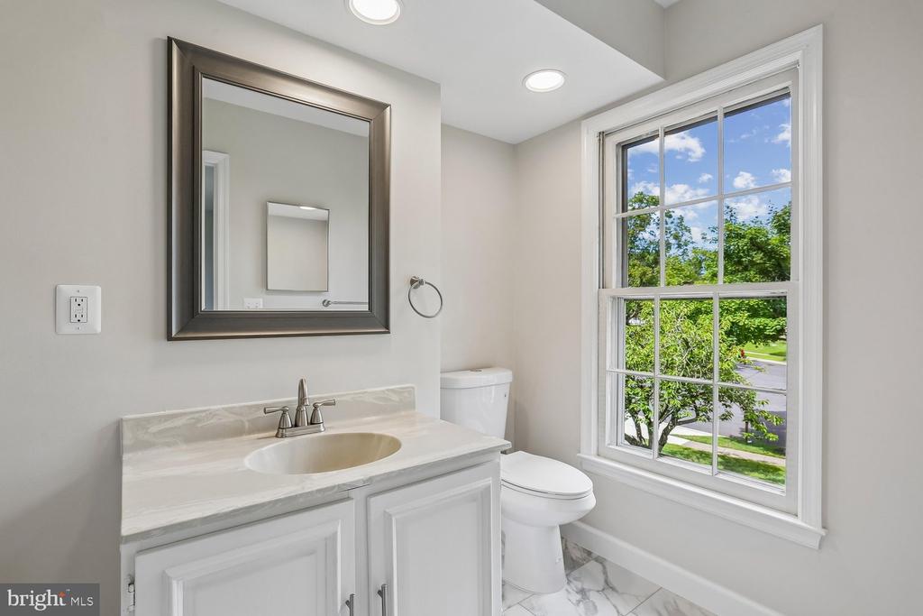 12 LILY POND COURT
