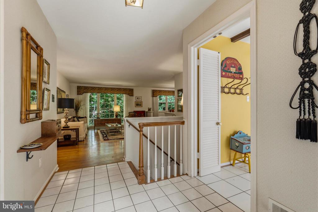 11504 PARKEDGE DRIVE