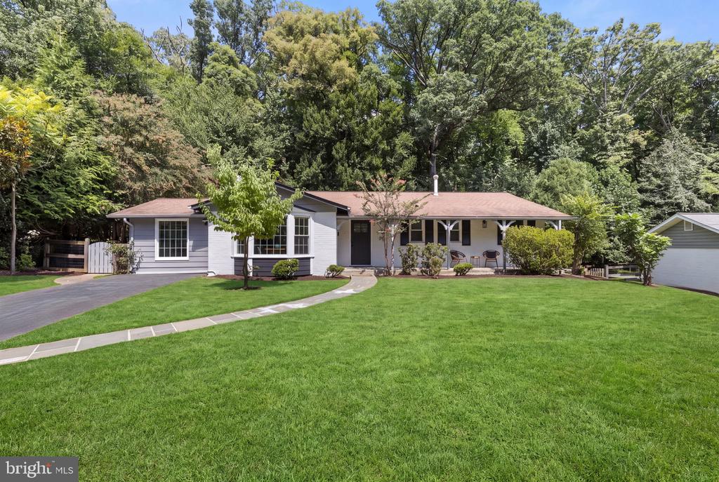 6621 SULKY LANE