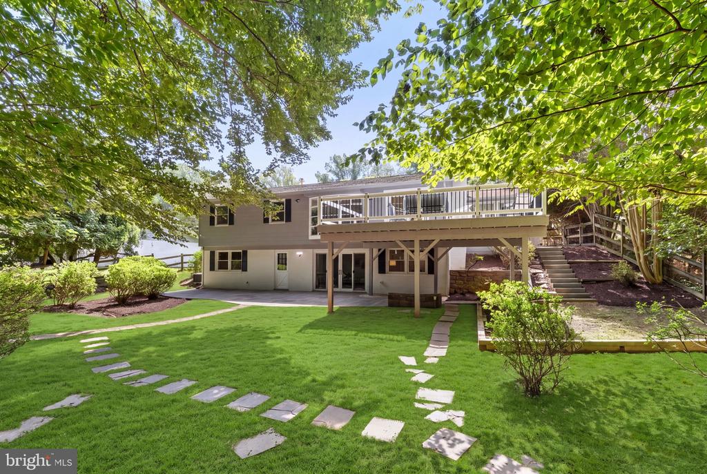 6621 SULKY LANE
