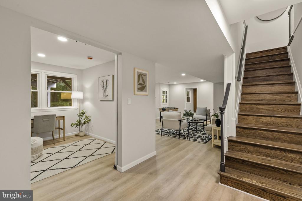 6621 SULKY LANE