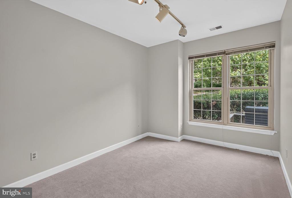 10814 ANTIGUA TERRACE Unit: 177