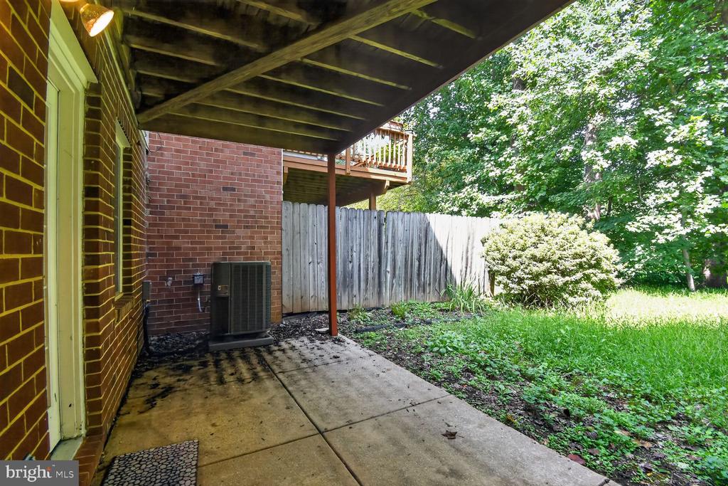 7768 HEATHERTON LANE