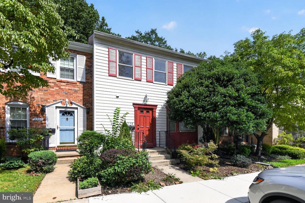 7768 HEATHERTON LANE