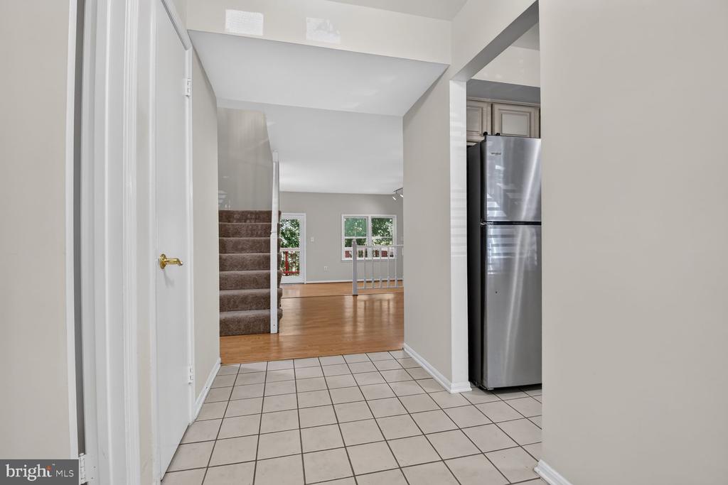7768 HEATHERTON LANE