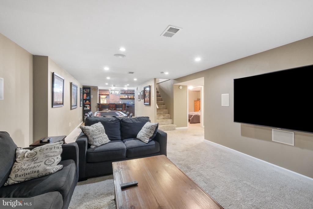 25223 OAK DRIVE