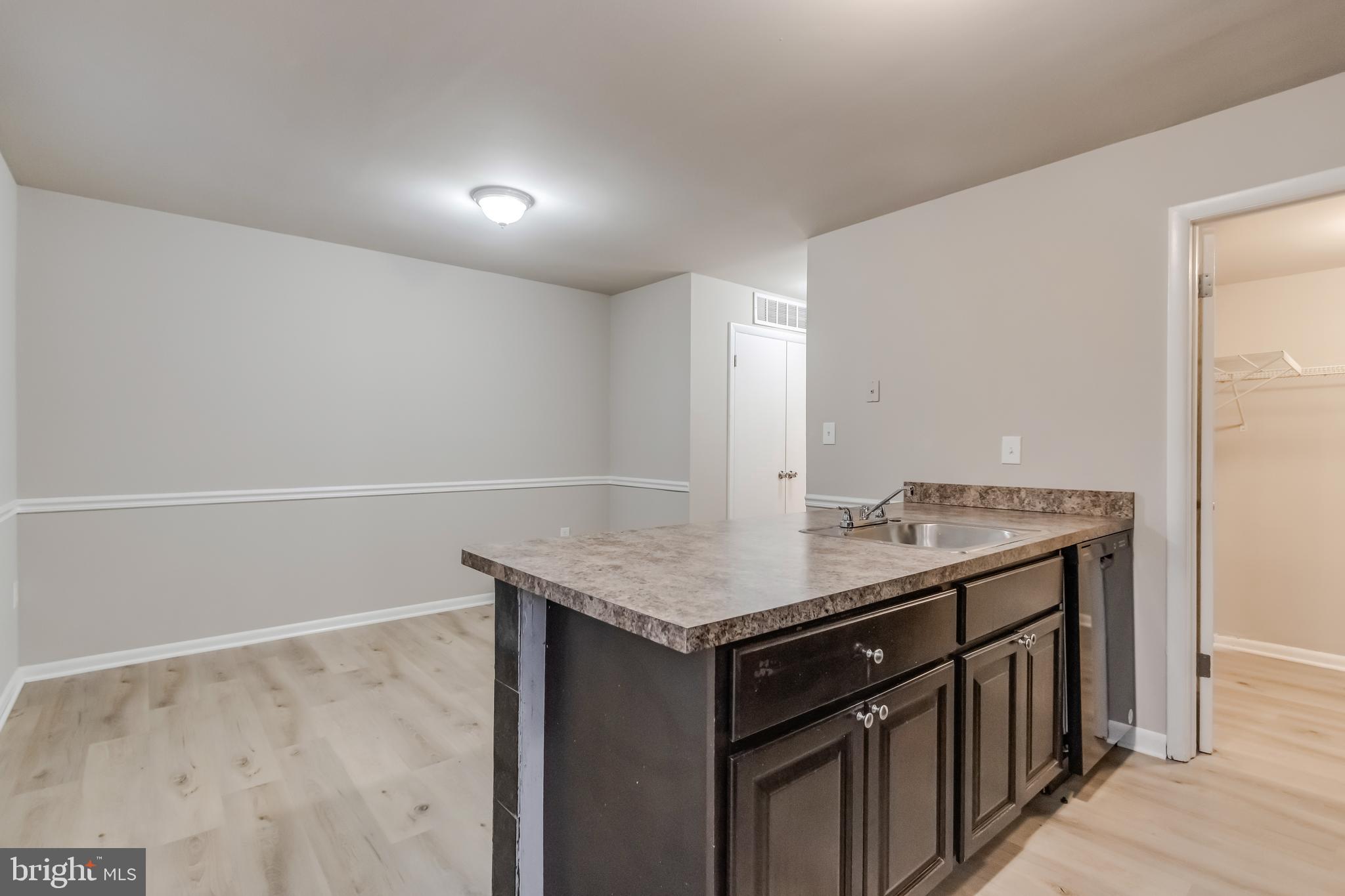 6504 Beechwood Dr #3