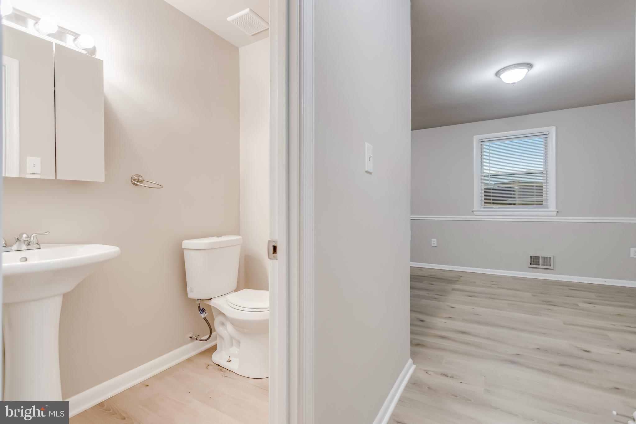 6504 Beechwood Dr #3