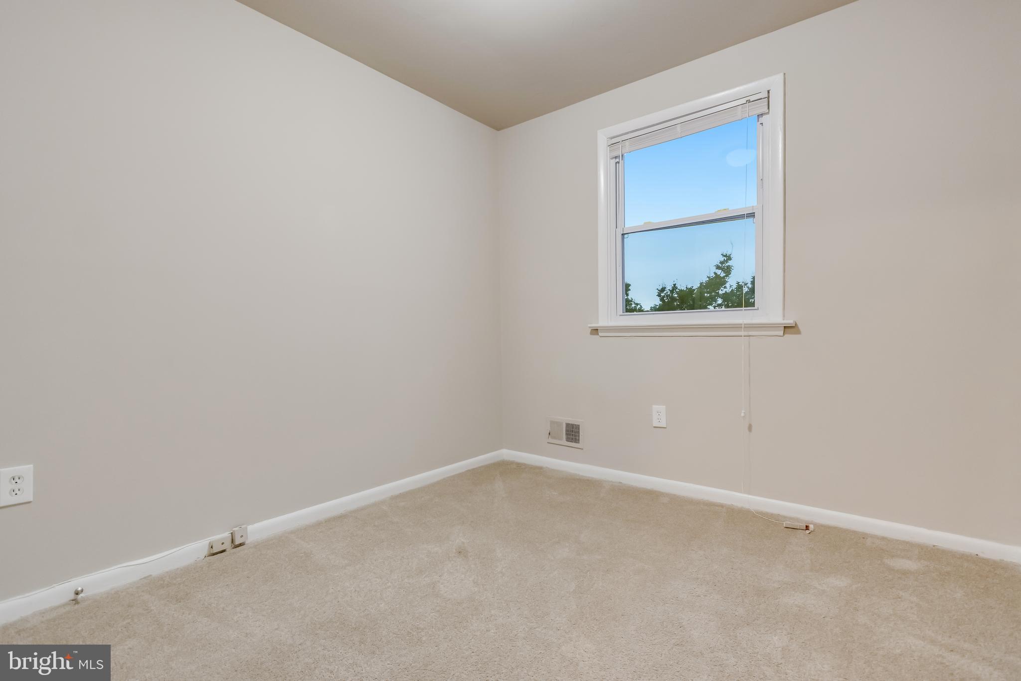 6504 Beechwood Dr #3