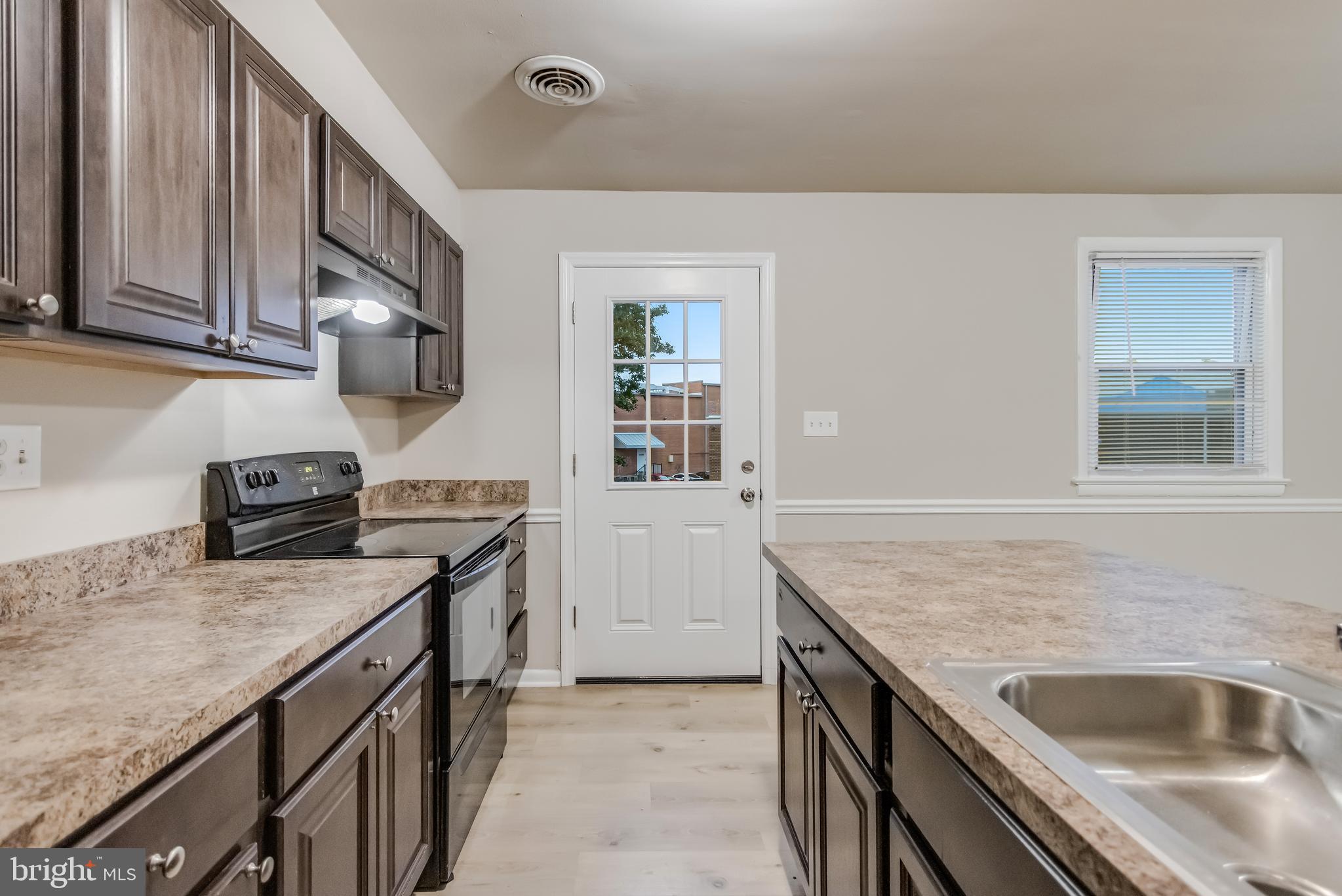 6504 Beechwood Dr #3