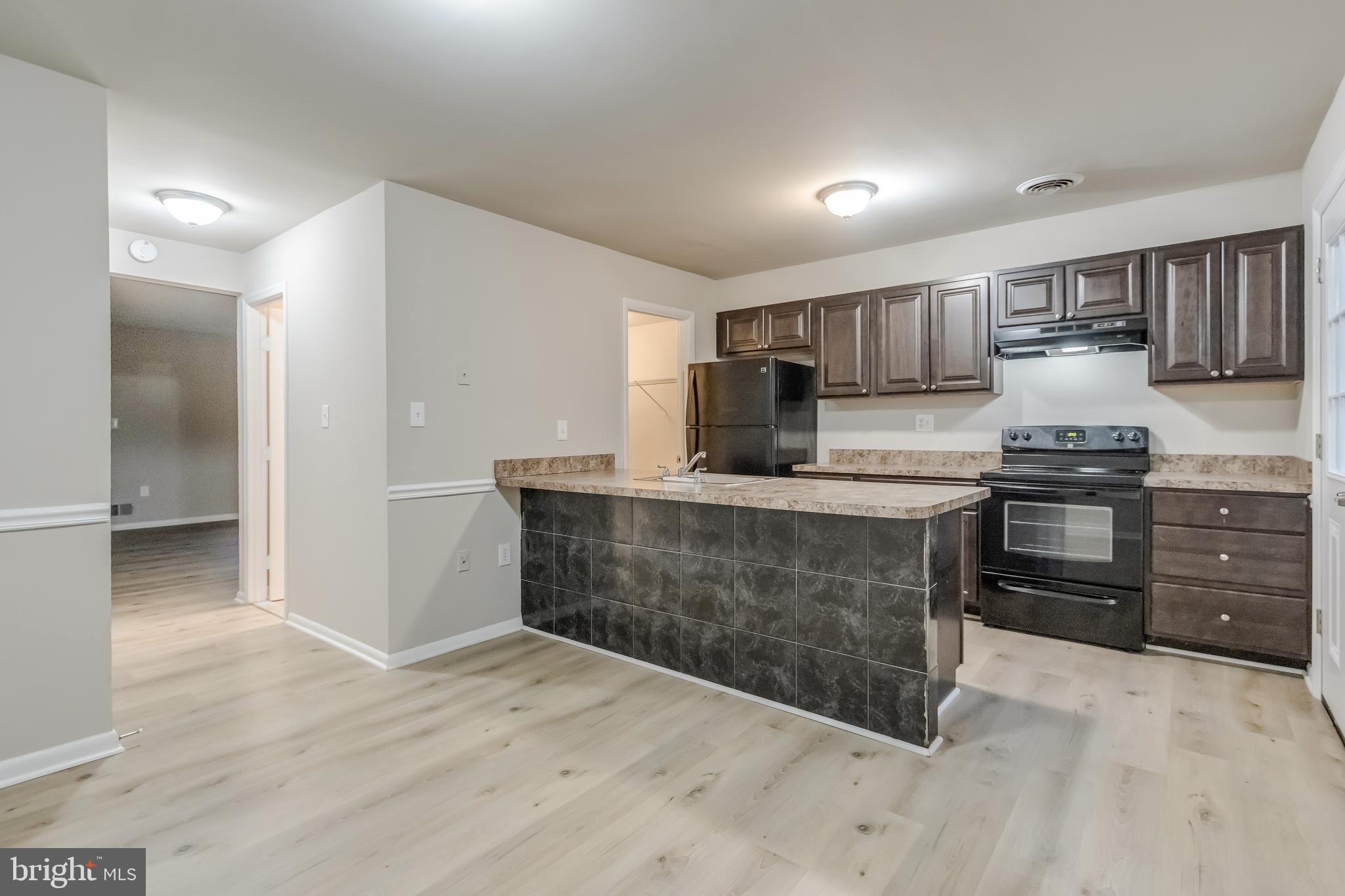 6504 Beechwood Dr #3