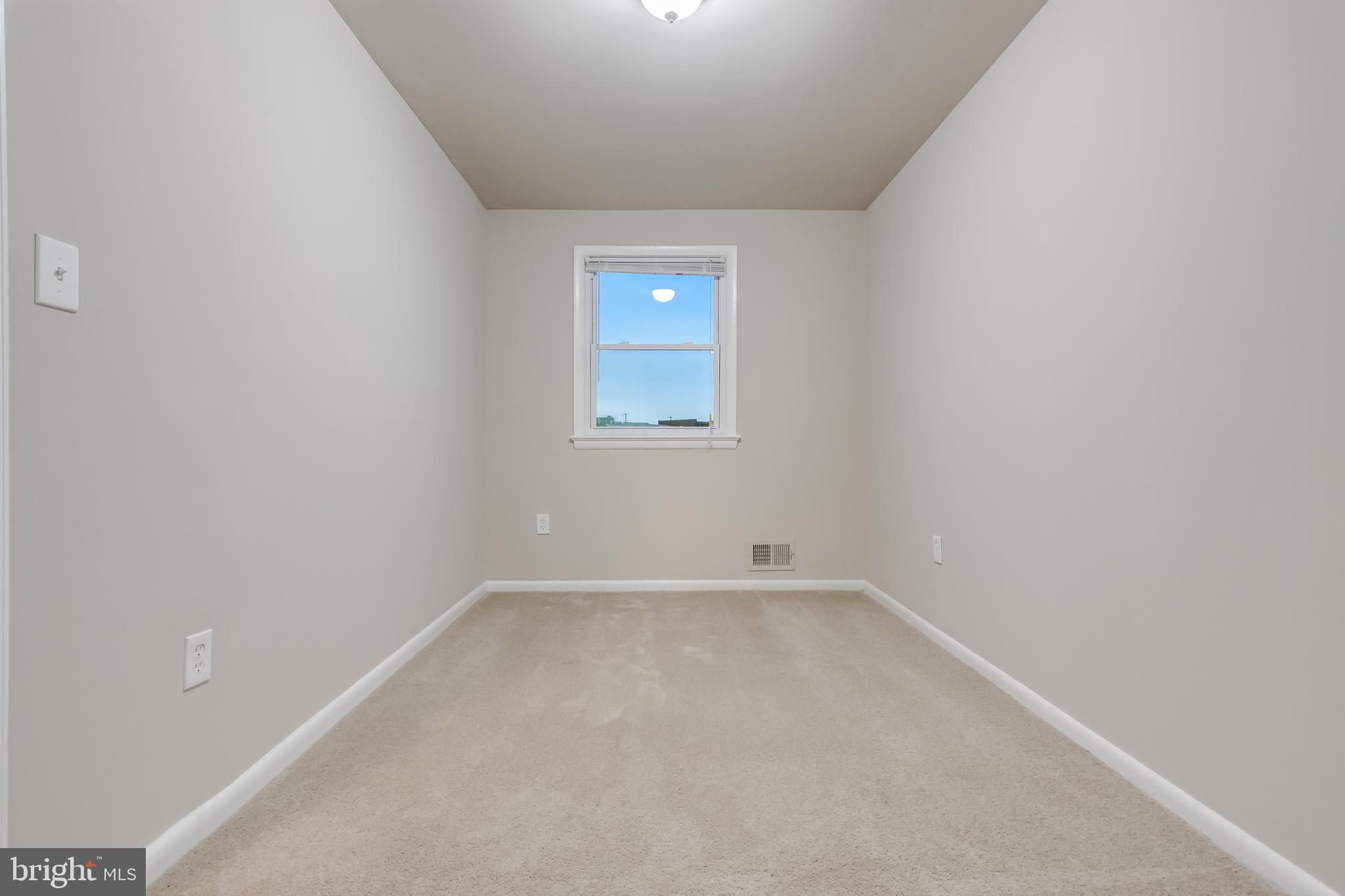 6504 Beechwood Dr #3