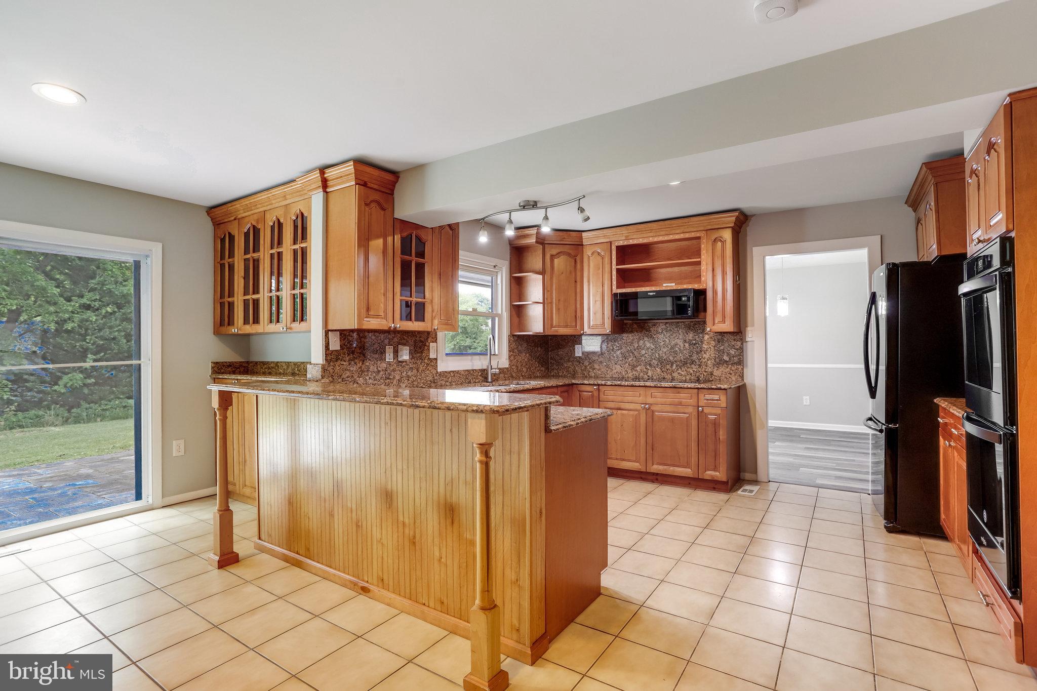 12229 SHADETREE LANE