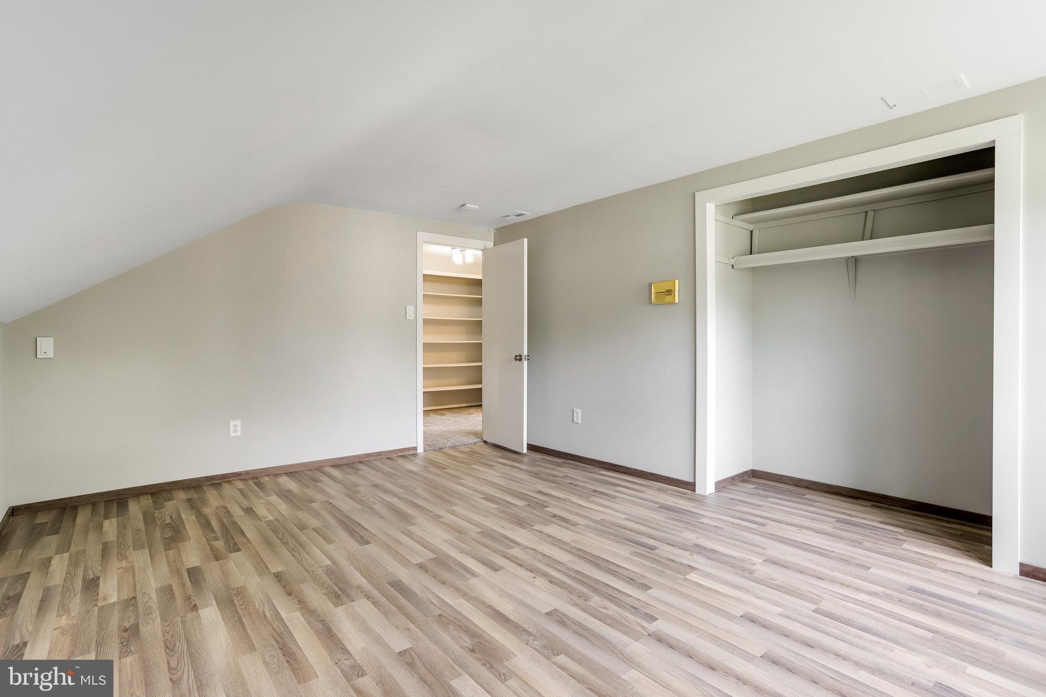 12229 SHADETREE LANE