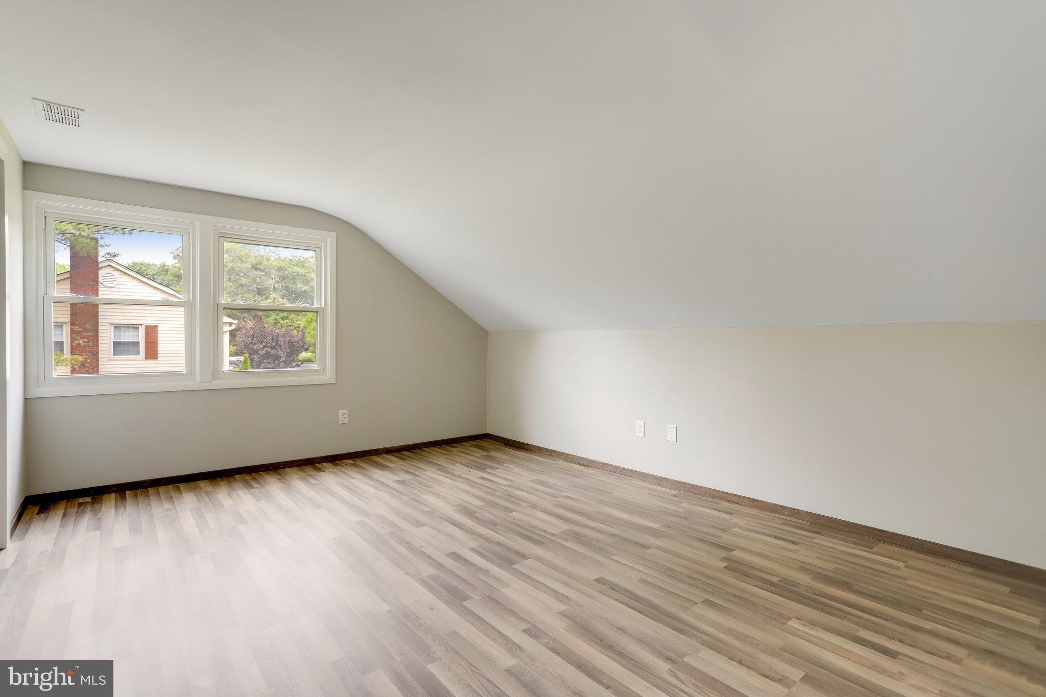 12229 SHADETREE LANE