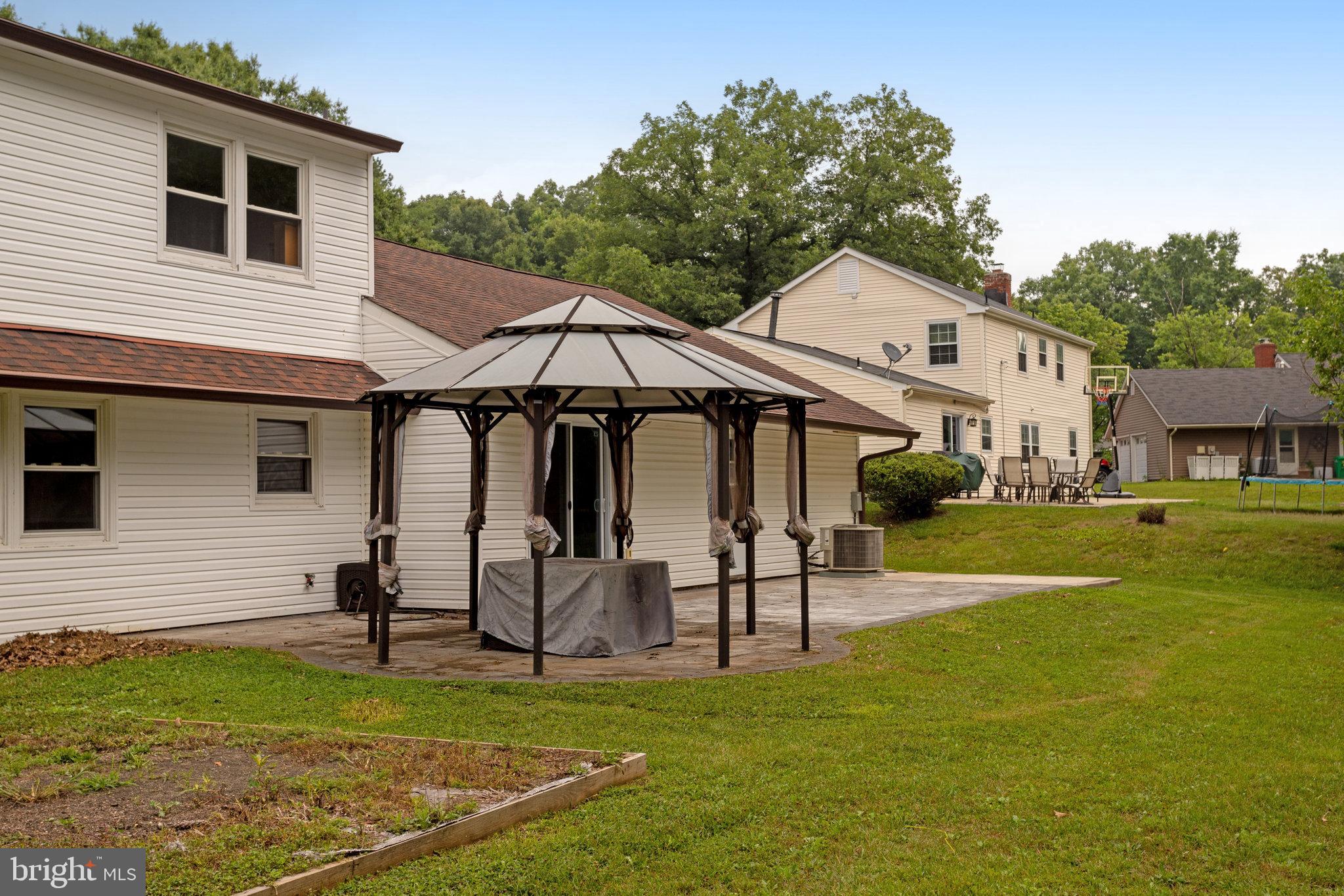 12229 SHADETREE LANE