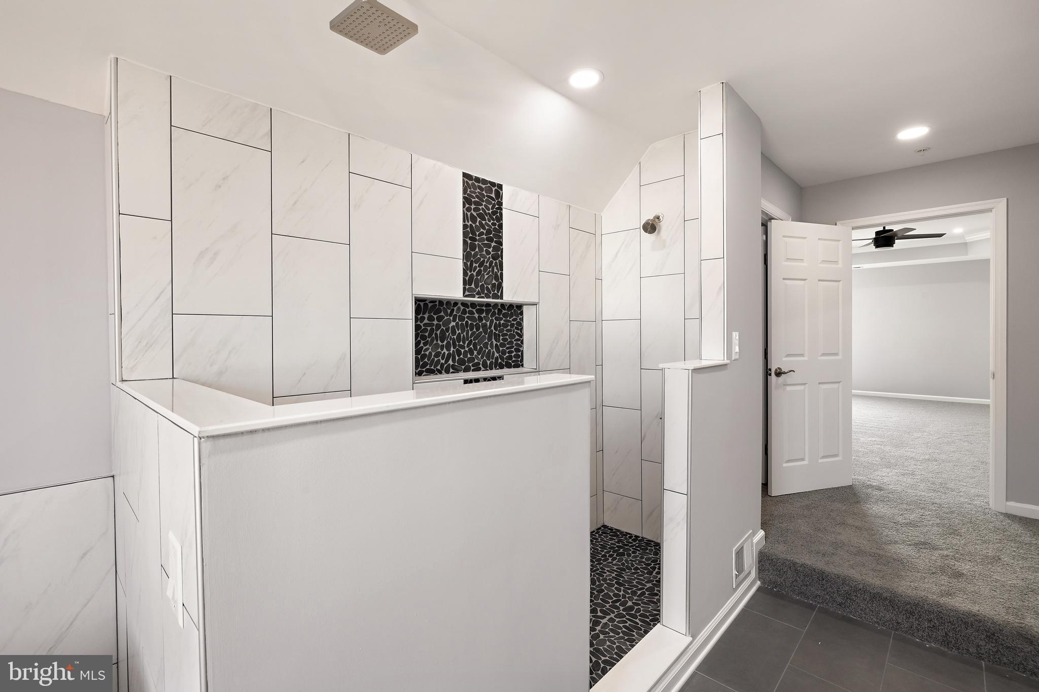 8303 SUNNYBROOK COURT