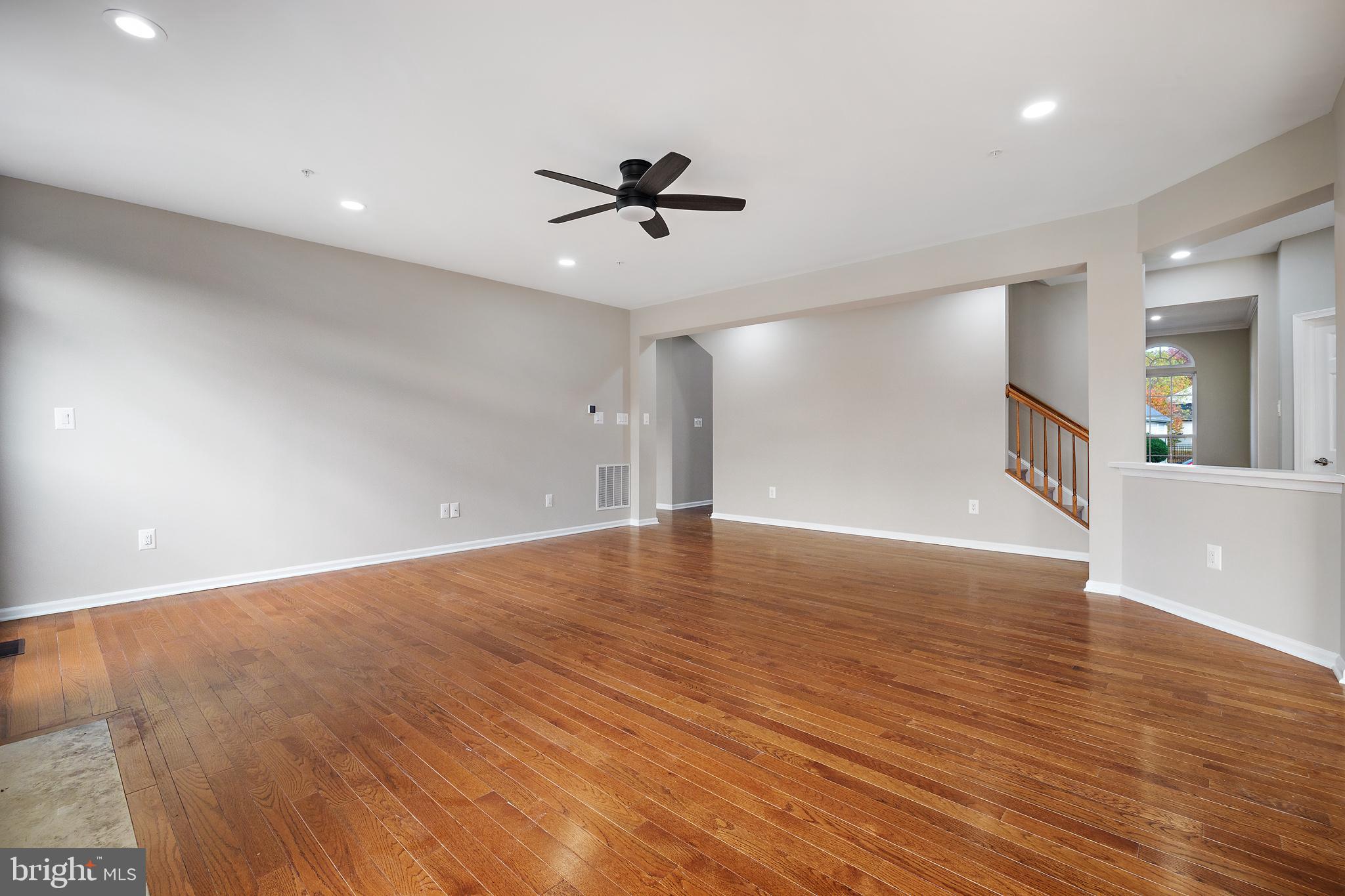 8303 SUNNYBROOK COURT