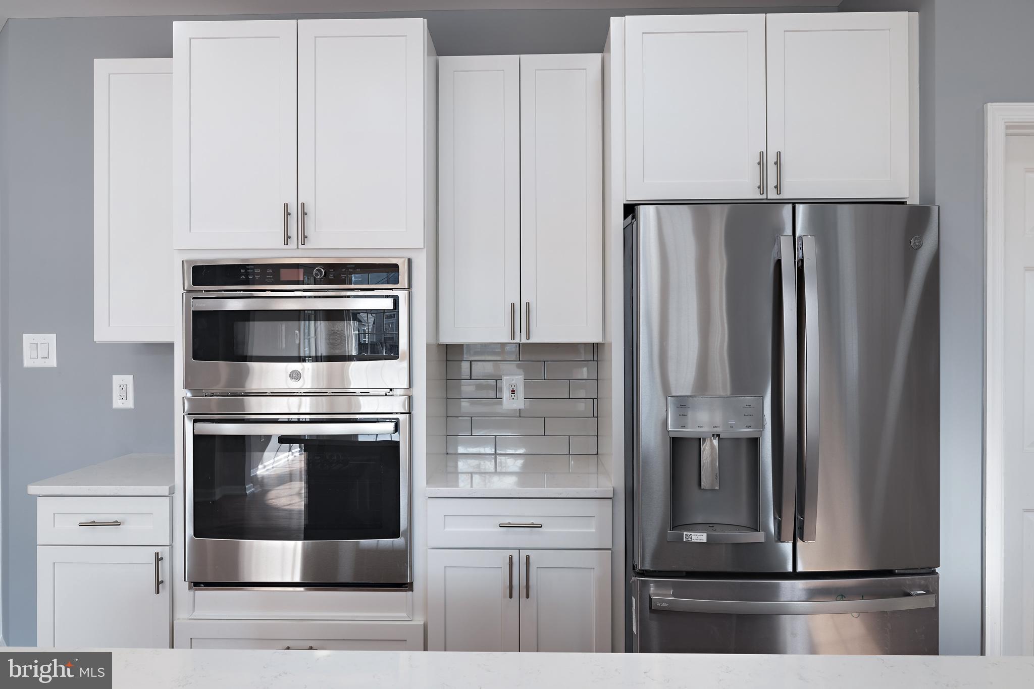 8303 SUNNYBROOK COURT