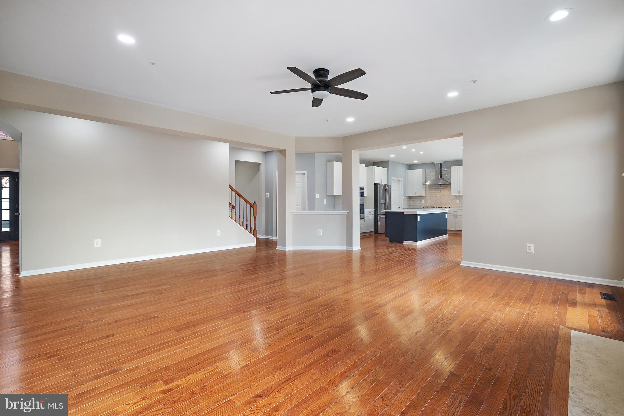 8303 SUNNYBROOK COURT