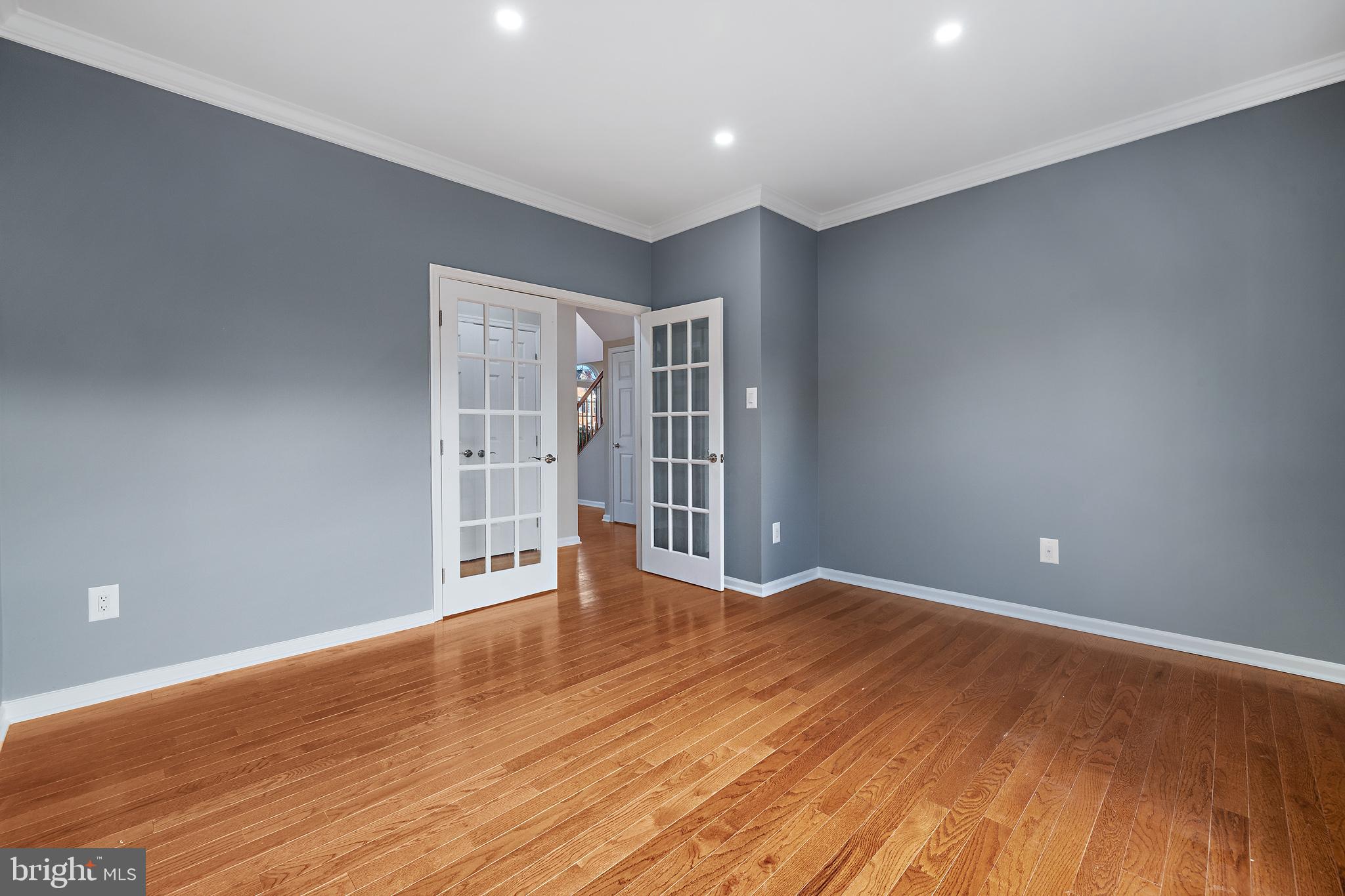 8303 SUNNYBROOK COURT