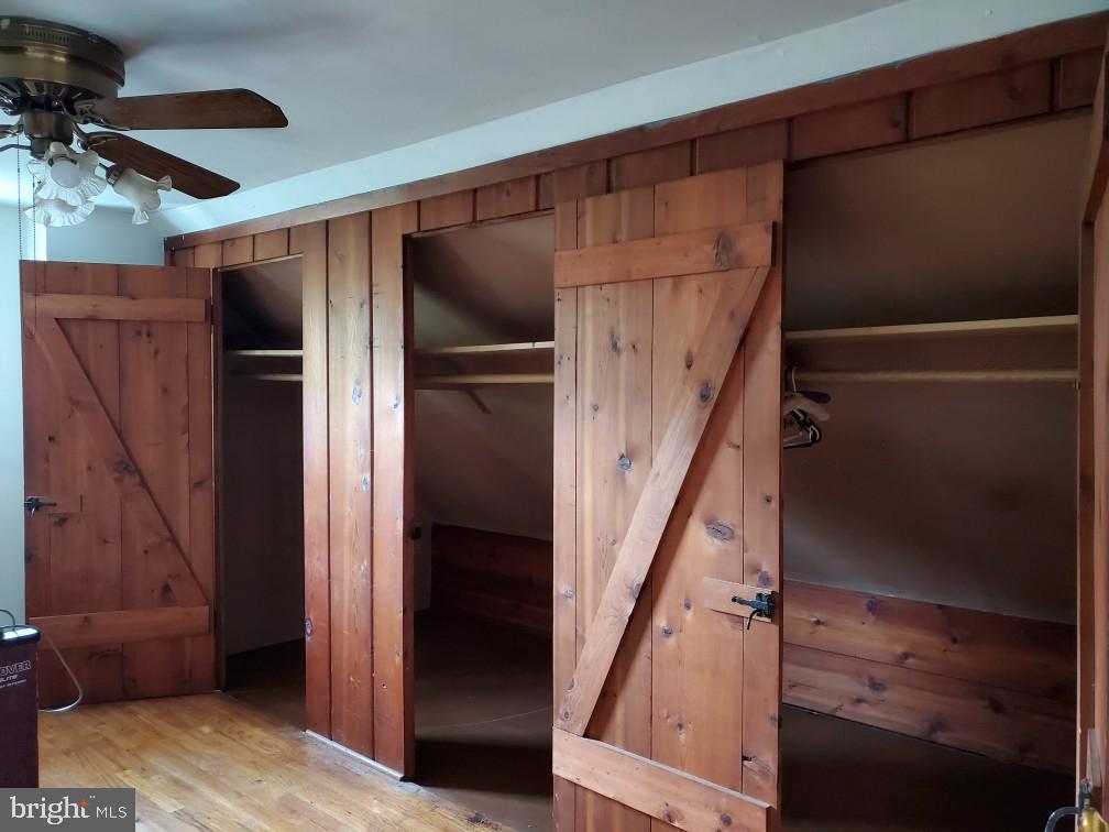 10522 Deakins Hall Dr