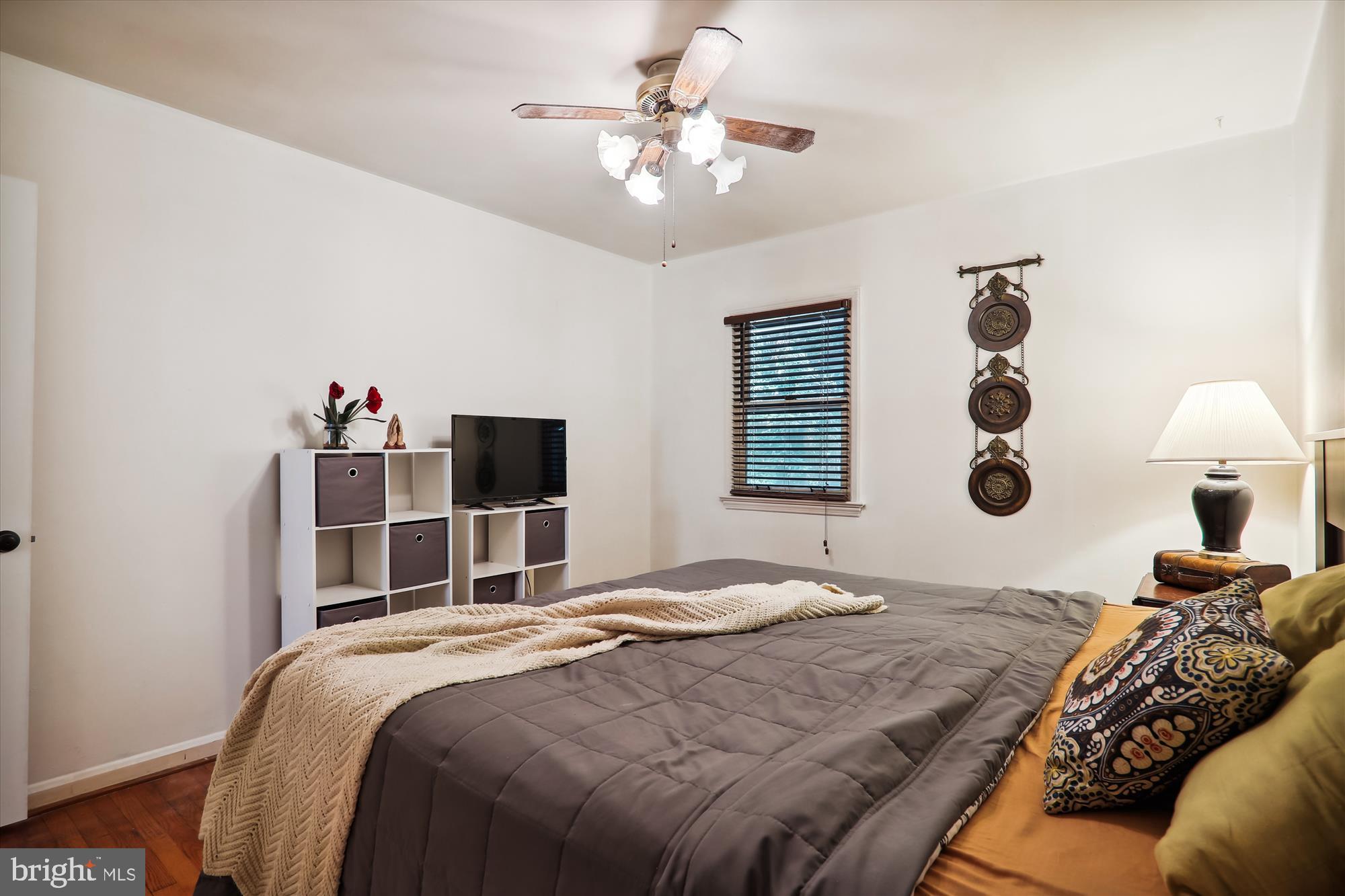 10522 Deakins Hall Dr