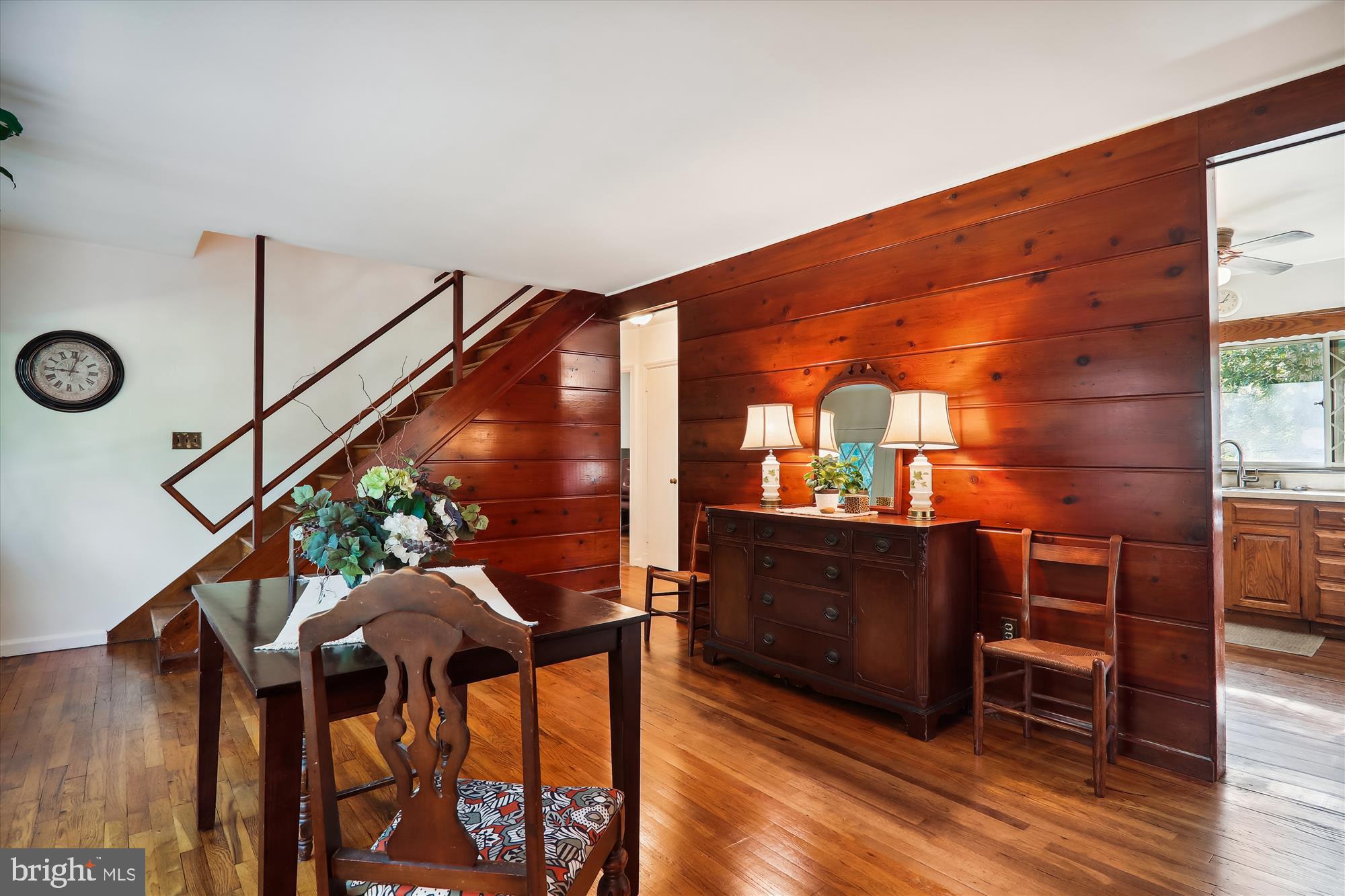 10522 Deakins Hall Dr