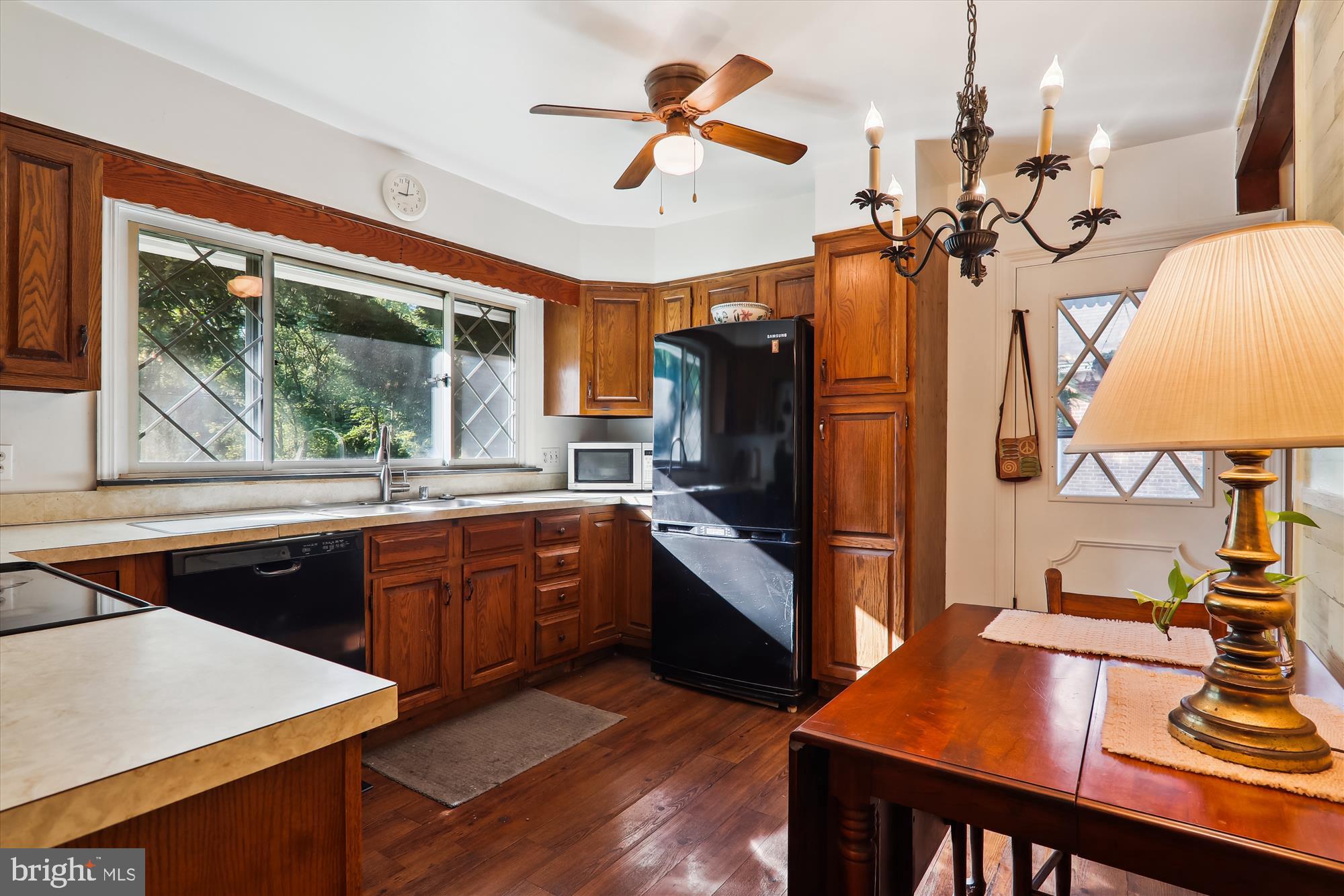 10522 Deakins Hall Dr