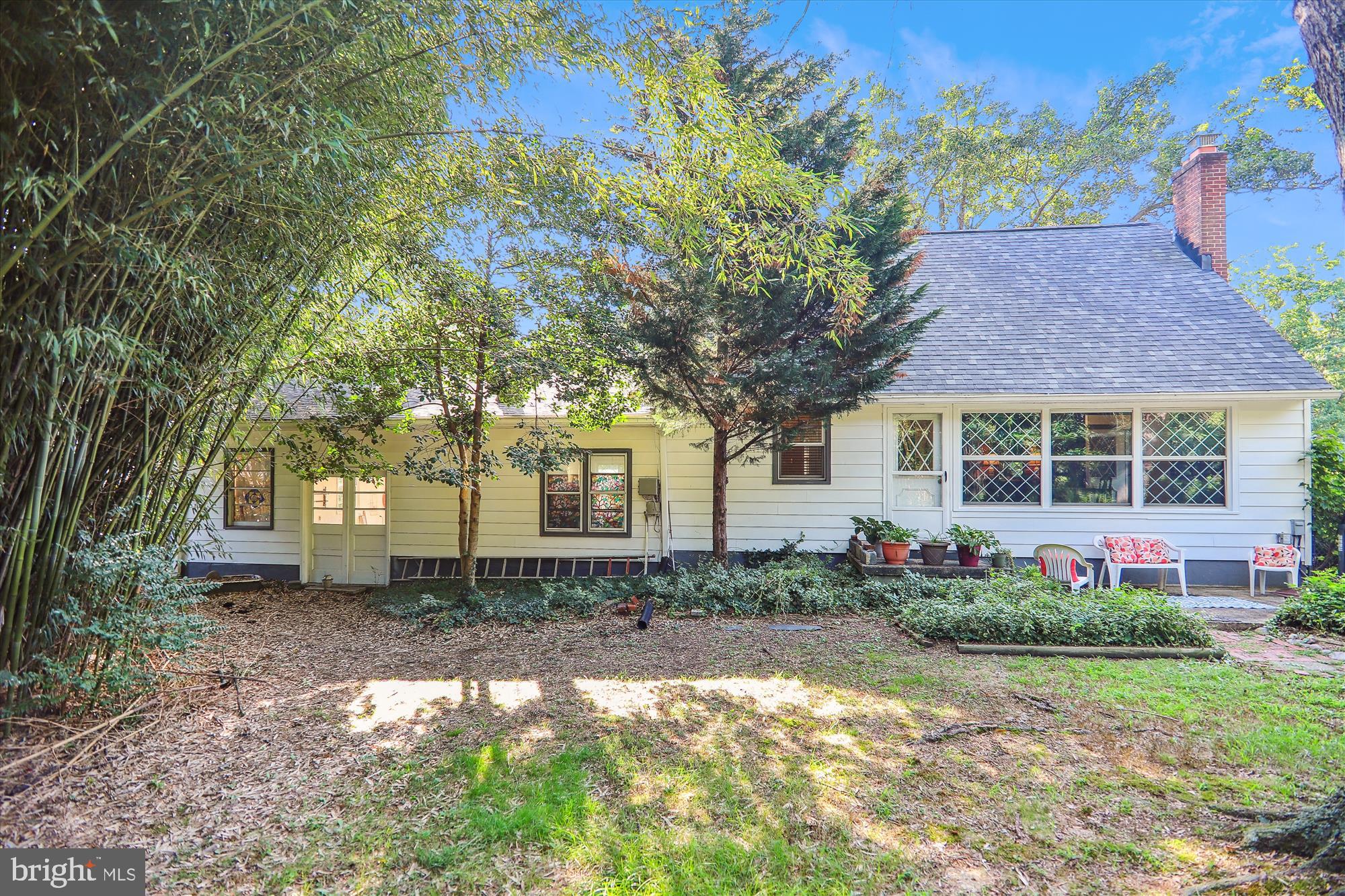 10522 Deakins Hall Dr