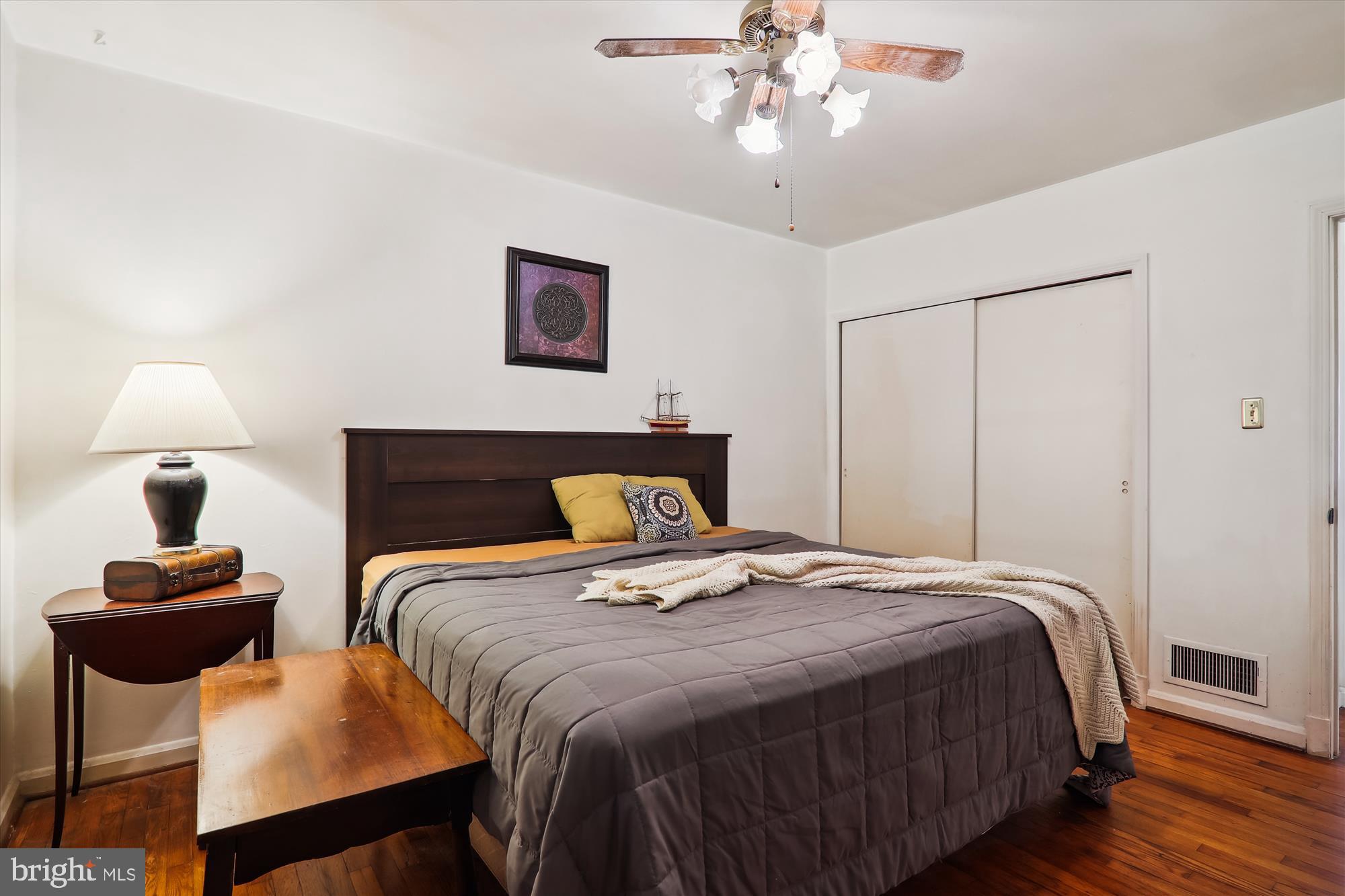 10522 Deakins Hall Dr