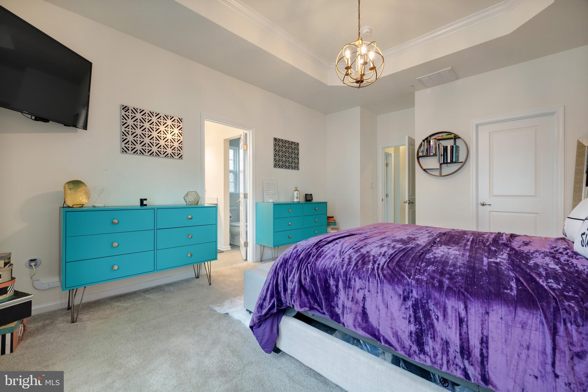 5532 GLOVER PARK DRIVE