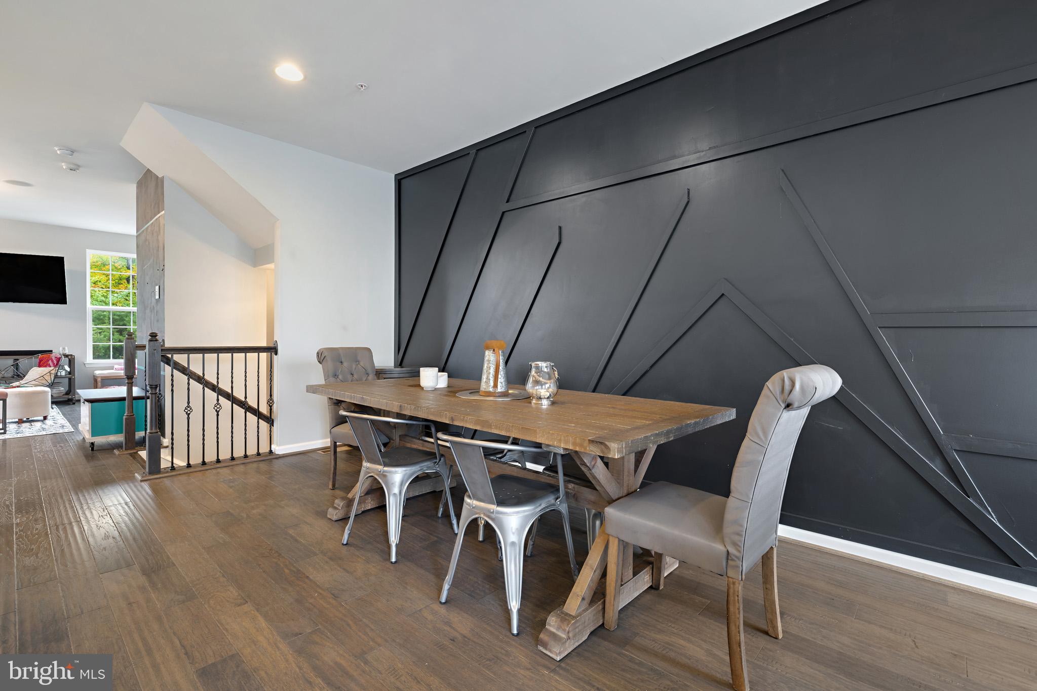 5532 GLOVER PARK DRIVE