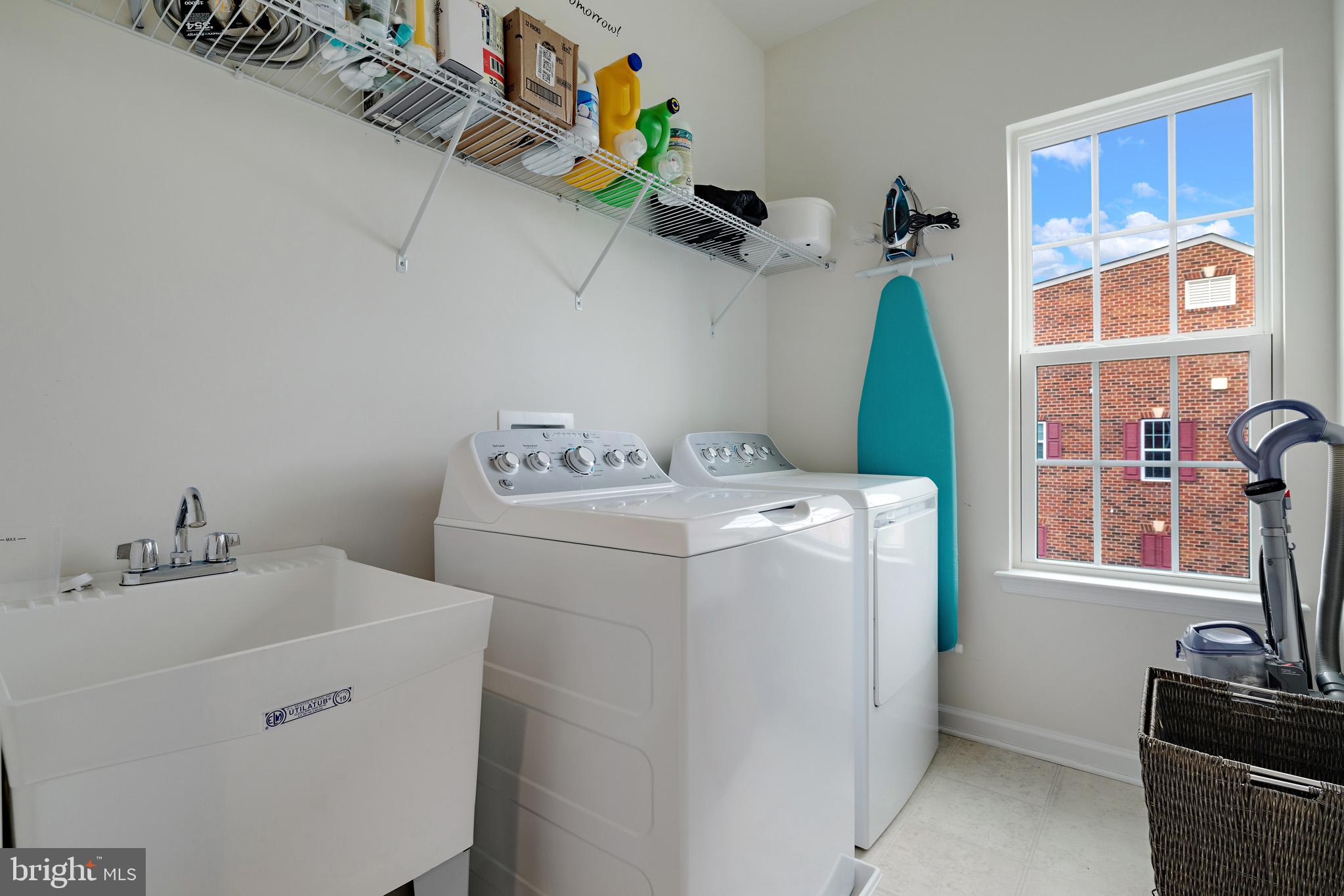 5532 GLOVER PARK DRIVE