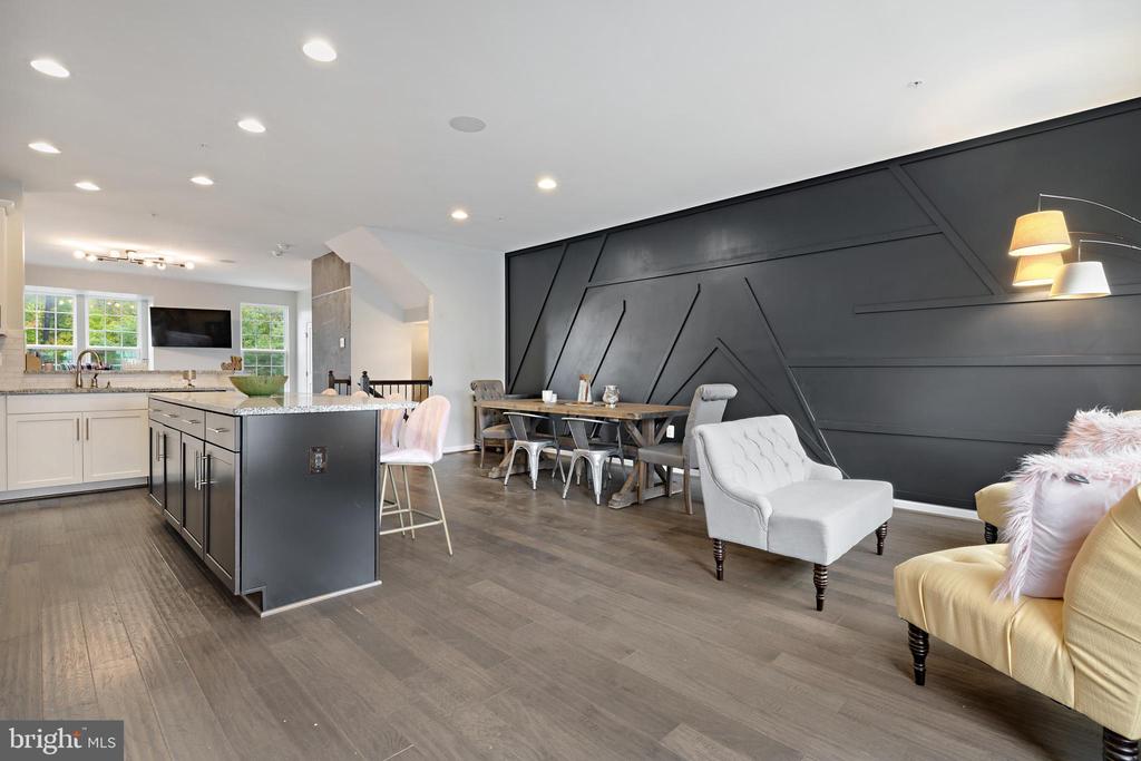 5532 GLOVER PARK DRIVE