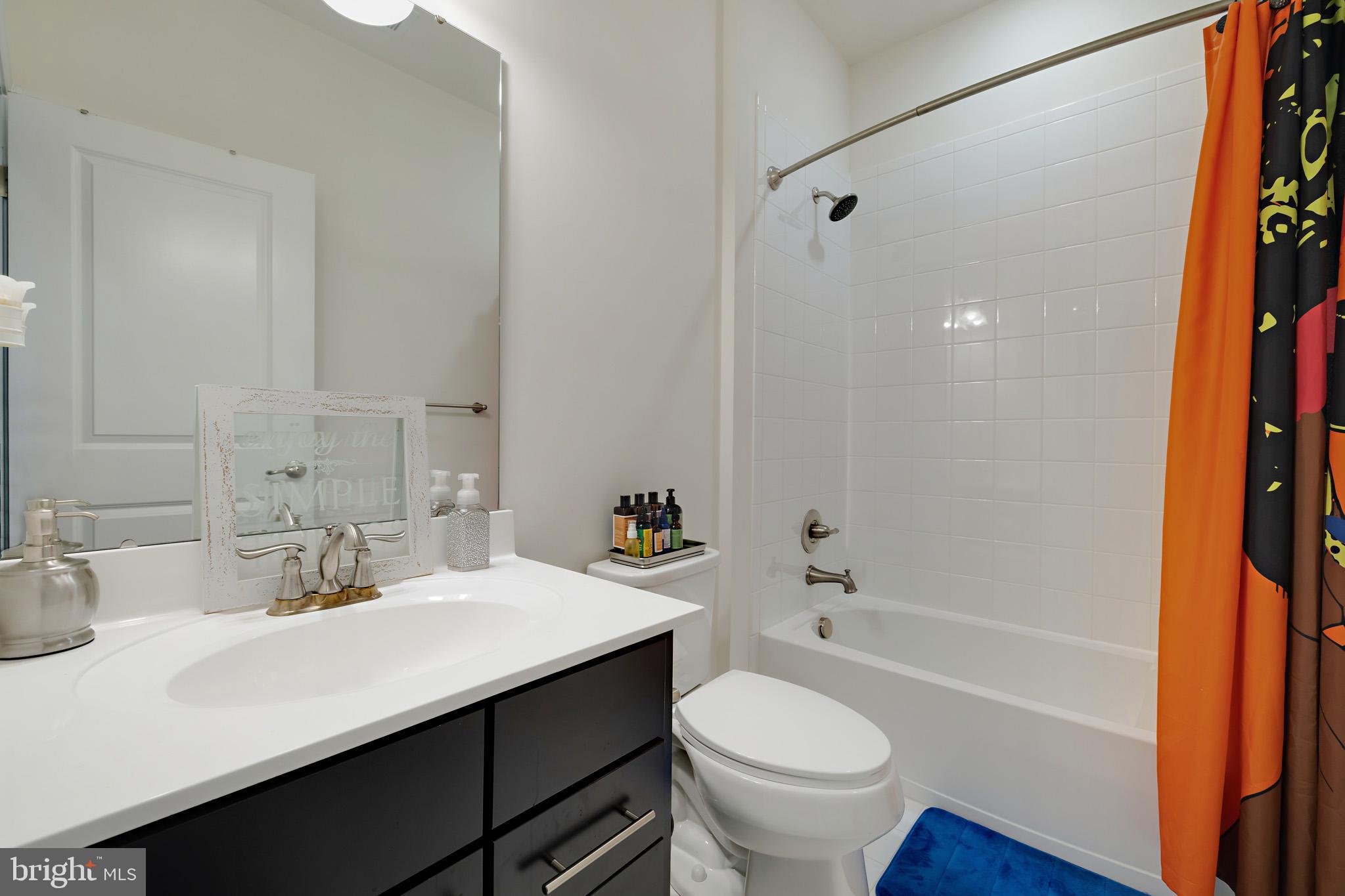 5532 GLOVER PARK DRIVE