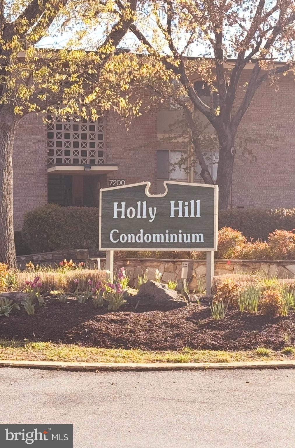 7125 DONNELL PLACE 7125 C4